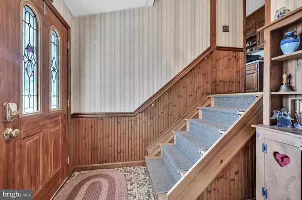 123 W PARK ST, Newmanstown, PA 17073