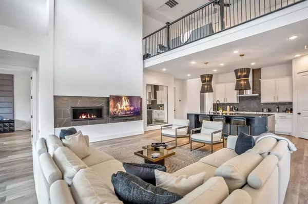 4643 Sanders Meadow LN, Sugar Land, TX 77479