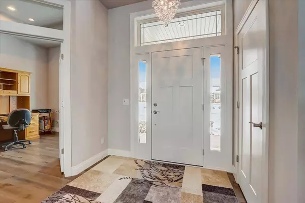 5775 Equestrian Way, Westport, WI 53597