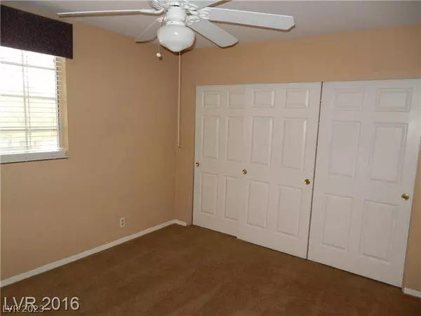 10029 Sail Landing Court, Las Vegas, NV 89117