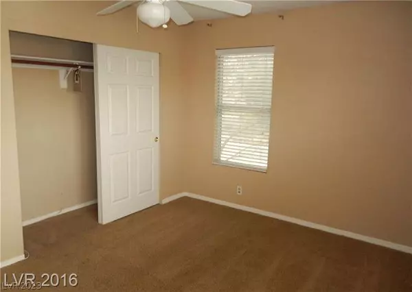 10029 Sail Landing Court, Las Vegas, NV 89117