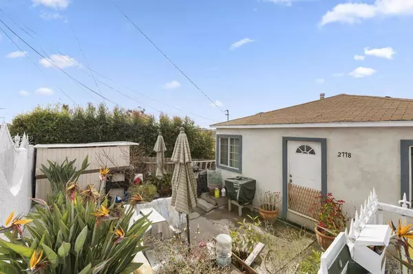 2774 Vista Way, National City, CA 91950