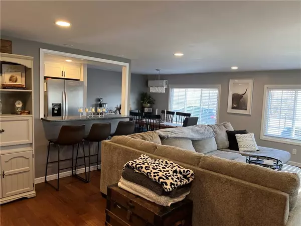 683 Ten Mile Road, Amity, PA 15311