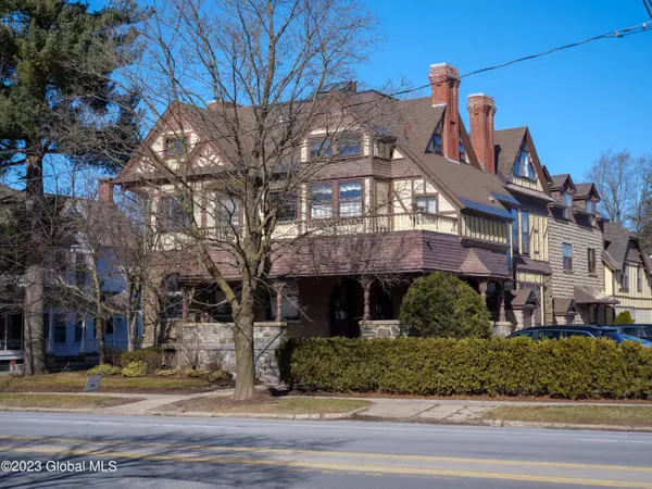 115 Union Avenue, Saratoga Springs, Inside, NY 12866