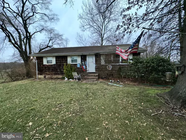 66 CHESTERFIELD GEORGETOWN RD, Chesterfield, NJ 08515