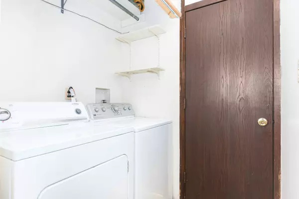 2504 Iris Lane, Crest Hill, IL 60403