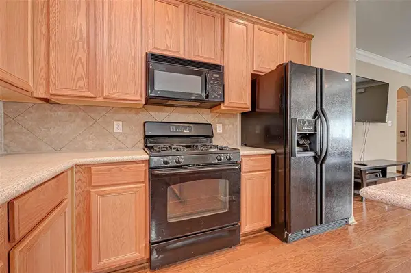 25314 Old Carriage LN, Spring, TX 77373