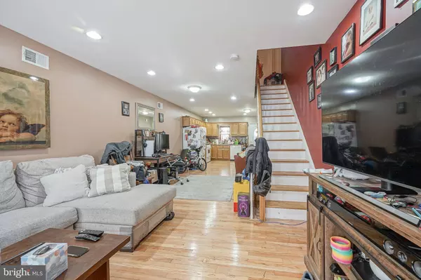 1143 CANTRELL ST, Philadelphia, PA 19148