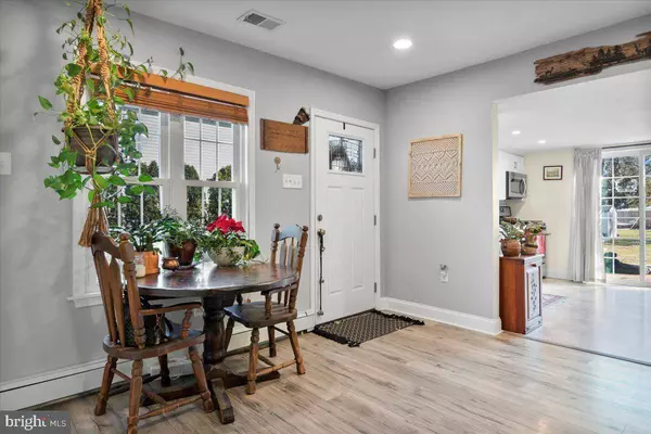 150 THOMAS AVE, Maple Shade, NJ 08052