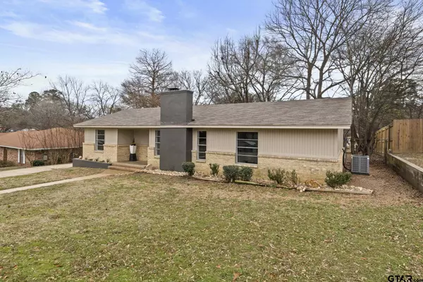 206 Cross, Mt Pleasant, TX 75455