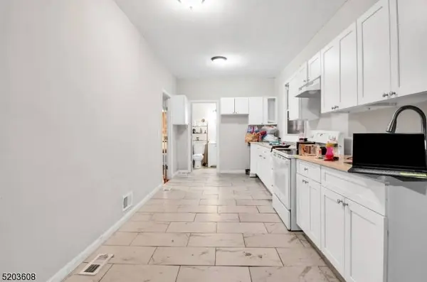 152 S 10Th St, Newark City, NJ 07107