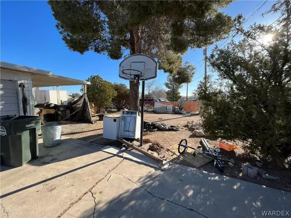 415 E Windsor AVE, Kingman, AZ 86409