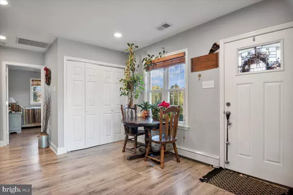 150 THOMAS AVE, Maple Shade, NJ 08052