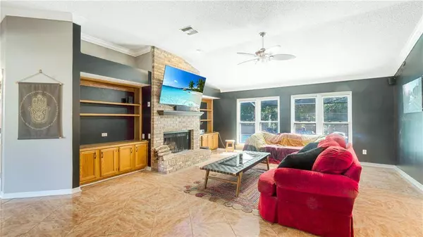 1105 E HANCOCK DR, Deltona, FL 32725