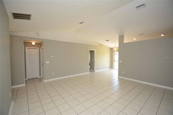 11 EMMONS LN, Palm Coast, FL 32164