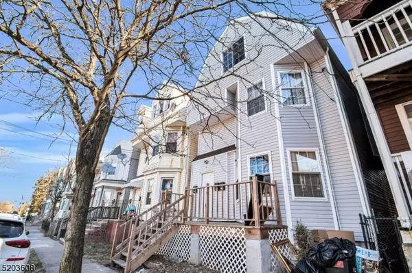 152 S 10Th St, Newark City, NJ 07107