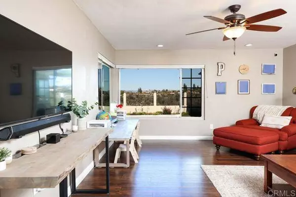 2208 Windmill View Road, El Cajon, CA 92019