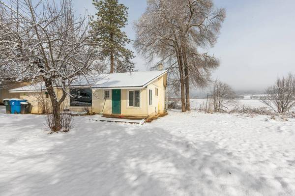 8780 Ramsey RD, Gold Hill, OR 97525