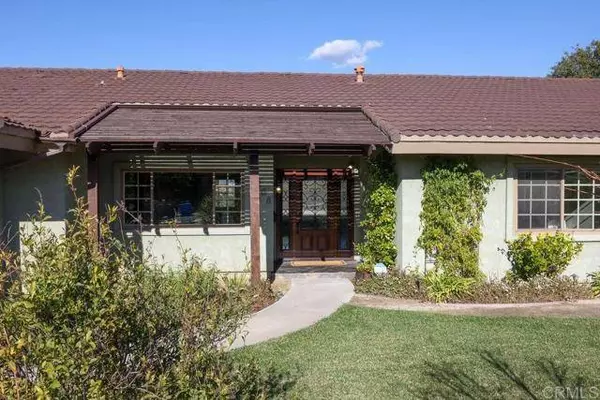 2208 Windmill View Road, El Cajon, CA 92019