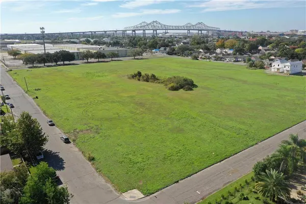 529 THAYER ST, New Orleans, LA 70114