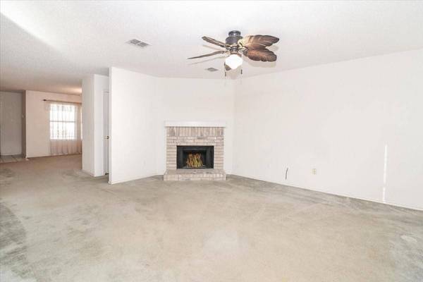 4221 Gray Fox Drive, Fort Worth, TX 76123