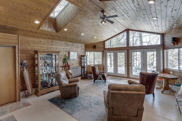 6683 Indian Trail LN, Pine River, MN 56474