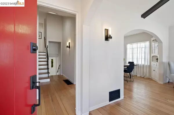 1410 Lincoln, Berkeley, CA 94702