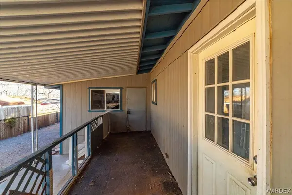 4025 E Lum AVE, Kingman, AZ 86409