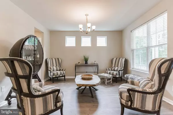 72 WESTMONT DR, Medford, NJ 08055