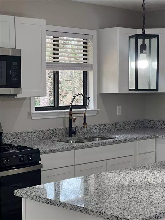 2831 Broxton Mill CT, Snellville, GA 30039