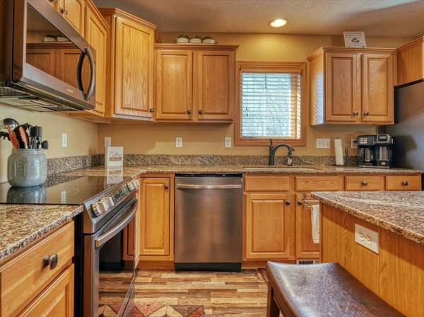 1007 Kristy Lane, La Crosse, WI 54650