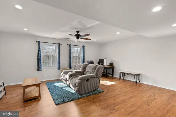 1858 FOXDALE CT, Crofton, MD 21114