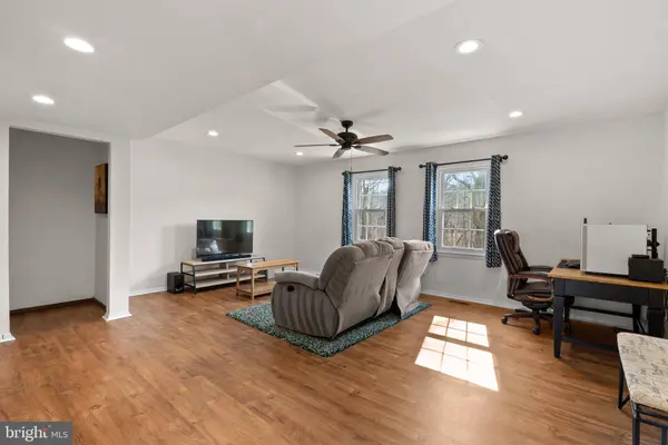 1858 FOXDALE CT, Crofton, MD 21114