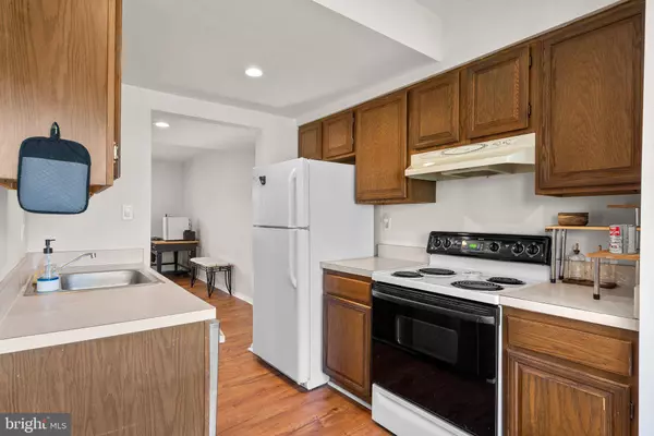 1858 FOXDALE CT, Crofton, MD 21114