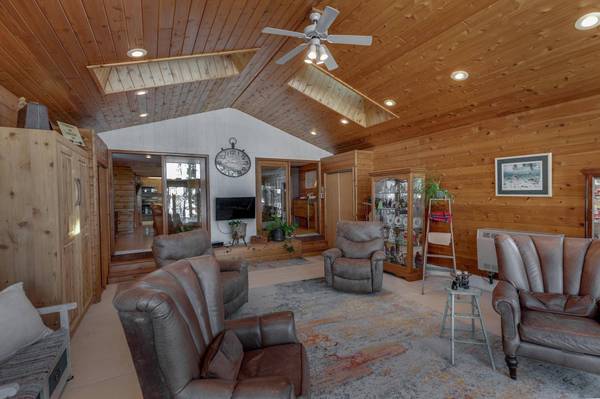 6683 Indian Trail LN, Pine River, MN 56474