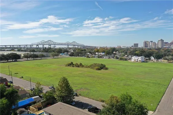 545 THAYER ST, New Orleans, LA 70114