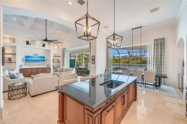 28090 Castellano WAY, Naples, FL 34110