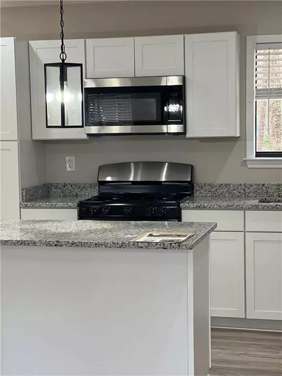 2831 Broxton Mill CT, Snellville, GA 30039