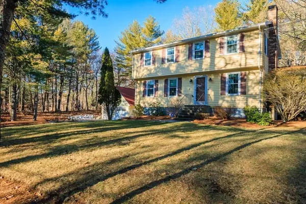 5 Westward Circle, North Reading, MA 01864