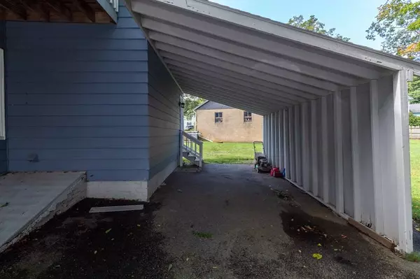 289 North Main Street, North Brookfield, MA 01535