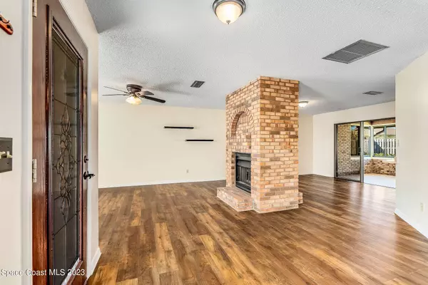 3148 Village Park Drive, Melbourne, FL 32934