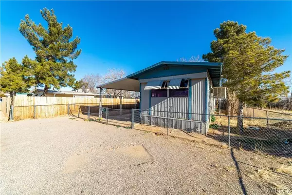 4025 E Lum AVE, Kingman, AZ 86409