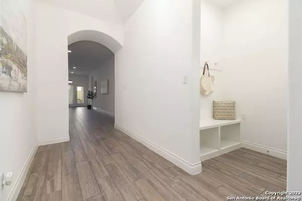 28446 SHAILENE DR, San Antonio, TX 78260-1445