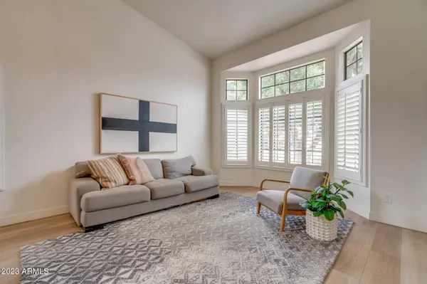 1517 N SINOVA --, Mesa, AZ 85205