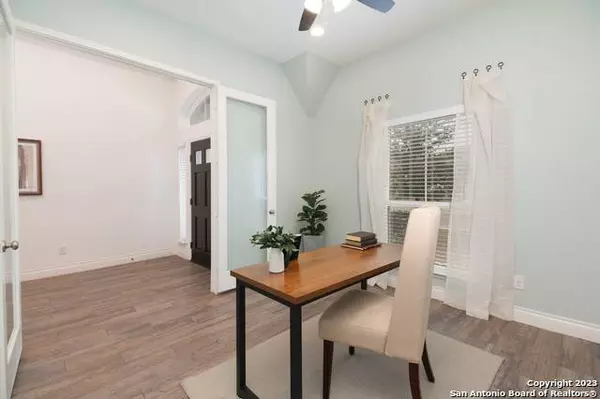 28446 SHAILENE DR, San Antonio, TX 78260-1445