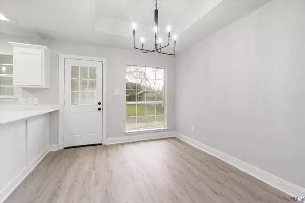 37431 S PARK AVE, Prairieville, LA 70769