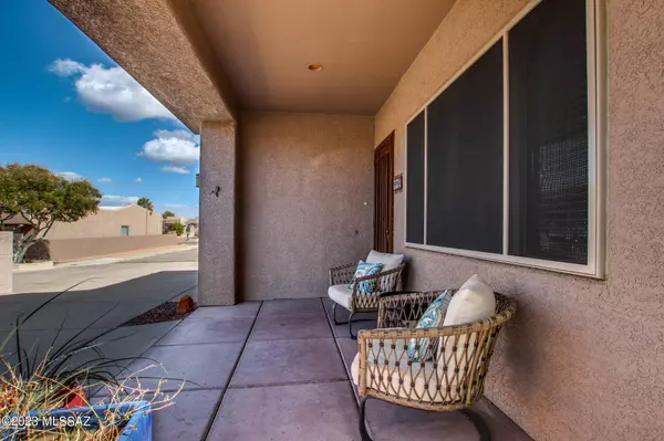 116 S Shadow Creek Place, Tucson, AZ 85748