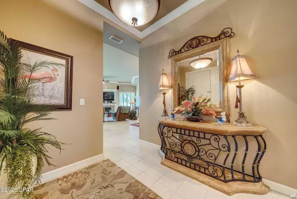 7505 Thomas DR #123F, Panama City Beach, FL 32408