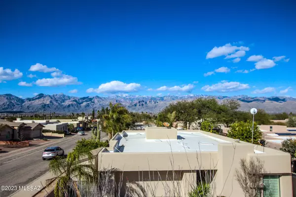 116 S Shadow Creek Place, Tucson, AZ 85748