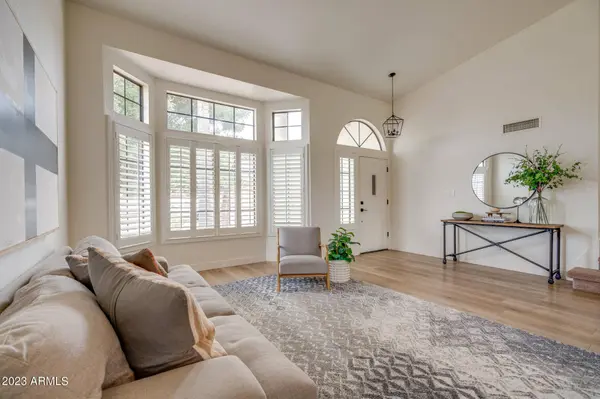 1517 N SINOVA --, Mesa, AZ 85205